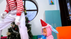 Смешные видео - Кукла БЕБИ БОН и Воздушный змей! Мультики для детей с Baby Born. Игры для девочек