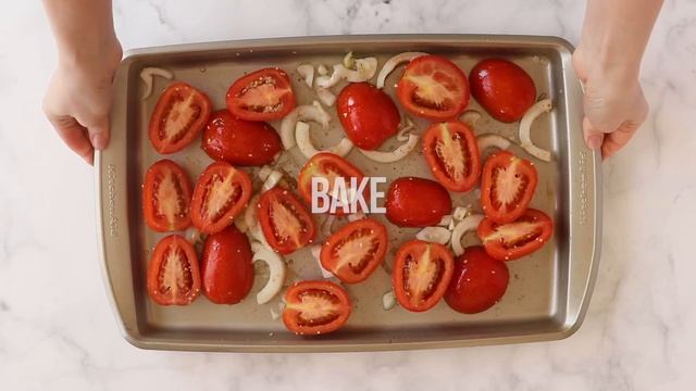 EASY Roasted Tomato Soup - made in a blender! | The Recipe Rebel смотреть онлайн