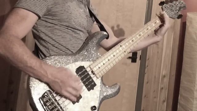 Stingray 5 HH Demo (Nick Lombardi) смотреть онлайн