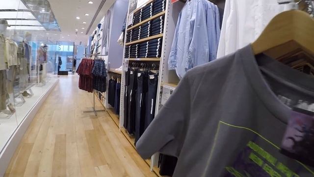 Kimono Fittings, Wagyu Beef, & Omakase in Tokyo! | Exploring Shinjuku, Asakusa, Ginza, Tsukiji смотреть онлайн