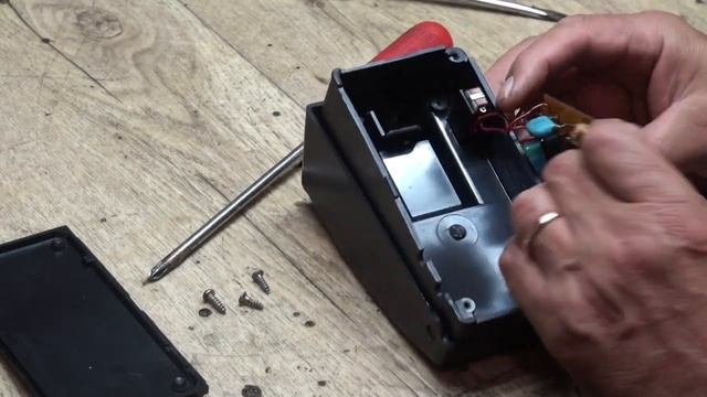 Электронная педаль. Не работает. смотреть онлайн