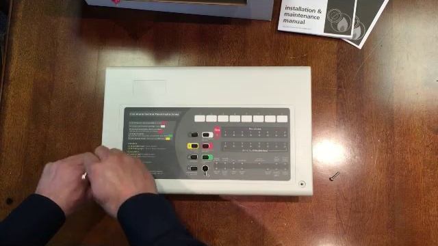 CFP702-4 2 Zone Fire Alarm Panel Demonstration смотреть онлайн