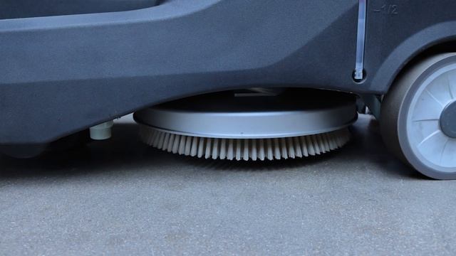 Walk-behind Scrubber NB530 and Ride-on Scrubber NR530- Noblelift new products 2021 смотреть онлайн