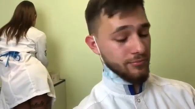 Подождите минутку сейчас вам медсестра отсосёт 😂😂😂😂😂😂 смотреть онлайн