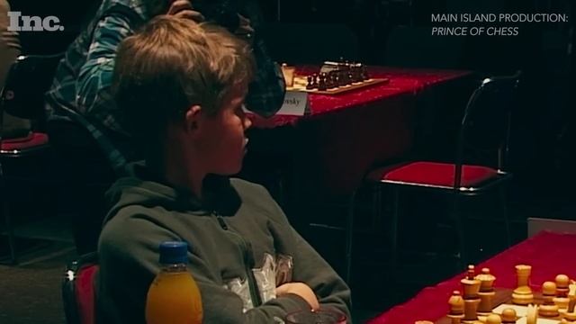 How Chess Grandmaster Magnus Carlsen Became No. 1 in the World | Peak Performance смотреть онлайн