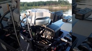 Тохатсу 9.8 на ХХ, фирменный дребезг + резонанс пластины