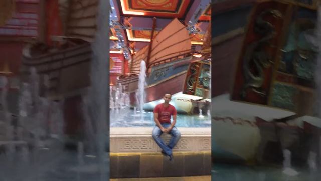 At ibne batuta mall смотреть онлайн