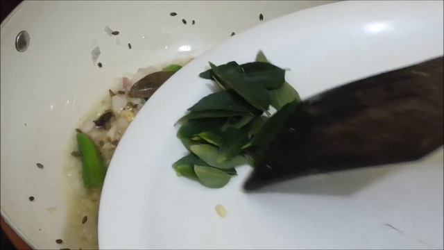 టమోటా రైస్ ఇలా చేయండి చాలా రుచిగా ఉంటుంది/TOMATO RICE RECIPE/quick & easy breakfast recipe смотреть онлайн