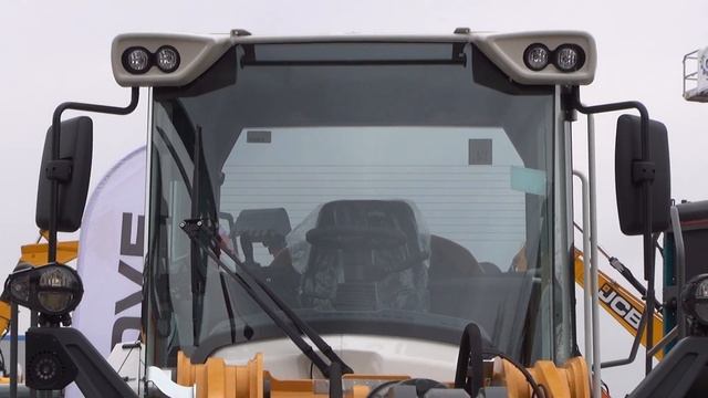 Liebherr L 550 XPower Wheel Loader (2022) Exterior And Interior