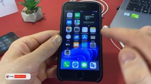 Что делать если Айфон включается и выключается?