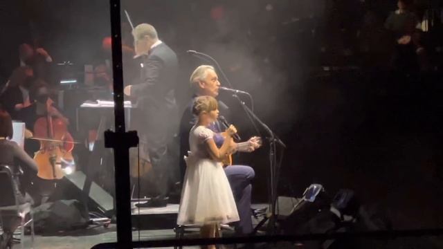 Andrea Bocelli Hallelujah With Daughter Virginia, Sacramento Ca. October 23, 2021
