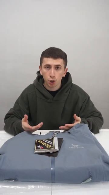 Обзор на копию курточки Arcteryx Beta LT 2023 смотреть онлайн