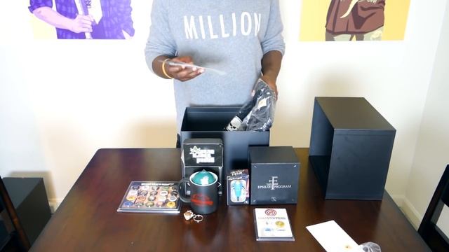 GTA 5 GIFT FROM ROCKSTAR! (Unboxing + Update) смотреть онлайн