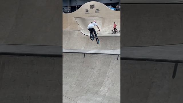 Кубок кости по Bmx | урам парк | дамы #урам #экстрим смотреть онлайн