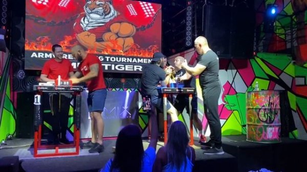 Турнир по армрестлингу AMUR TIGER