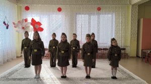 «Вперед, Россия!» Слова и музыка: Олега Газманова
