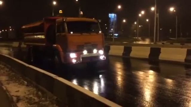 Уборка снега в Иркутске смотреть онлайн