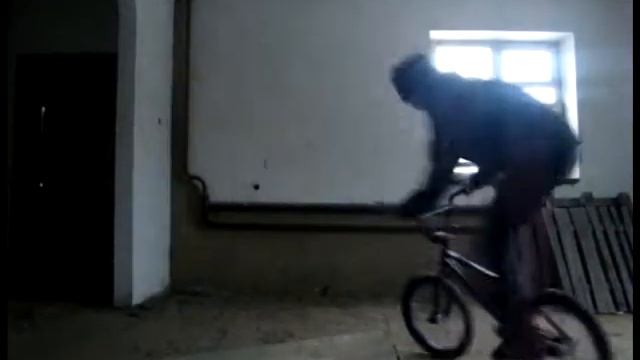 Без Названия.avi смотреть онлайн