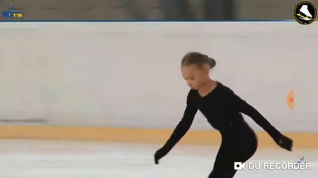 Вероника ЖИЛИНА ベロニカ・ジリナ ジャンプ элементы Первенство г. Москвы среди юношей и девушек смотреть онлайн