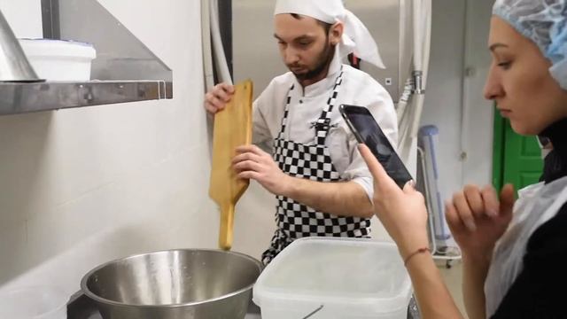 Ремесленный сыр ручной работы смотреть онлайн