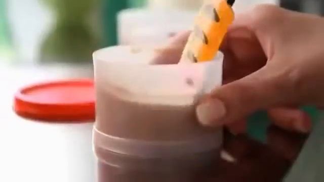 Таппер Башня Tupperware смотреть онлайн