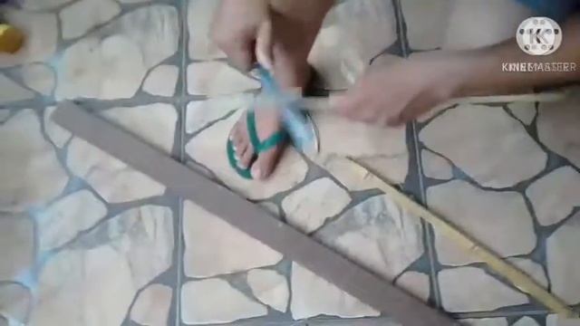 Testando a mini machete do “Rambo" caseira 🔨🗡😎😂 смотреть онлайн
