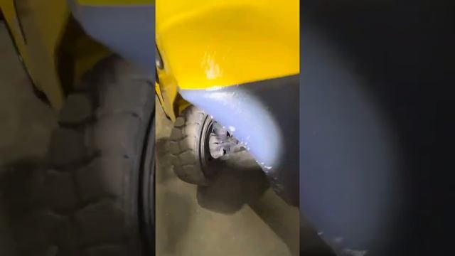 Погрузчик Komatsu FG18T-21