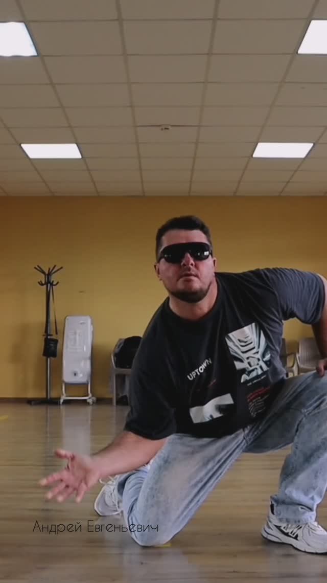 СОВРЕМЕННЫЕ ТАНЦЫ смотреть онлайн