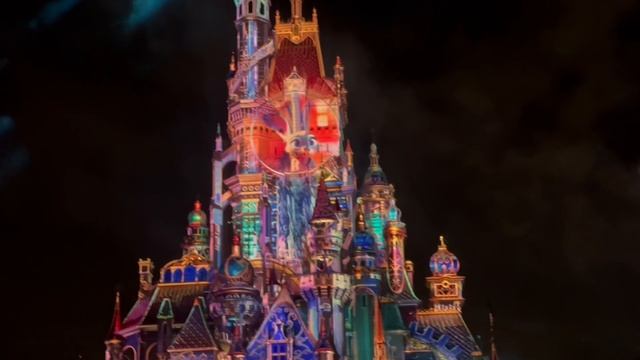 Диснейленд Гонконг Вечернее шоу DISNEYLAND HONG KONG смотреть онлайн