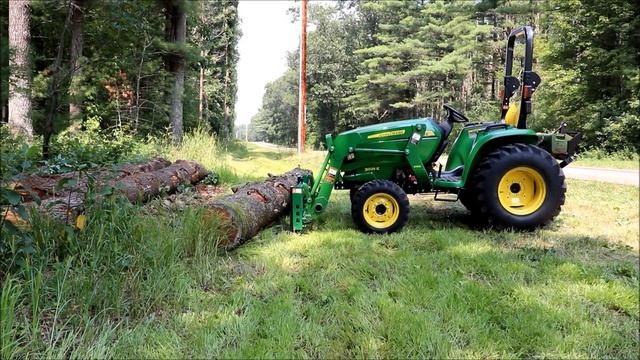John Deere 3025e Pallet Forks