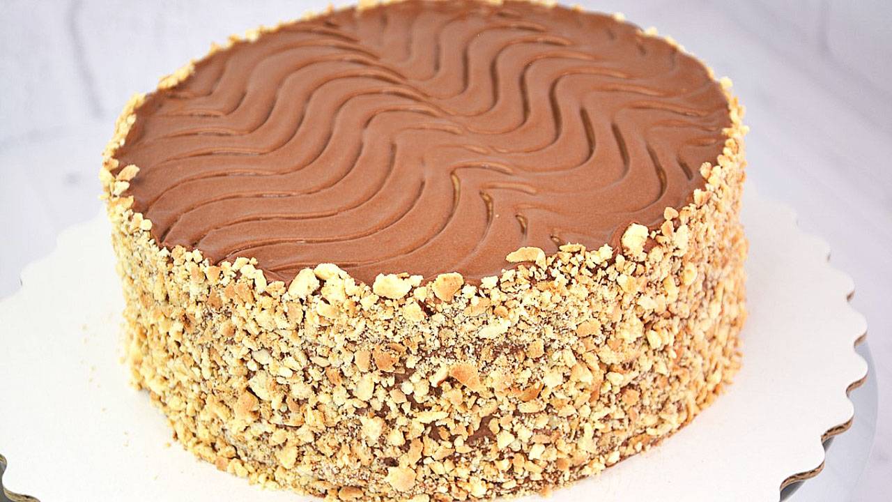 🔥 ТОРТ БЕЗ ДУХОВКИ на сковороде! Невероятно нежный и простой десерт ✨ смотреть онлайн