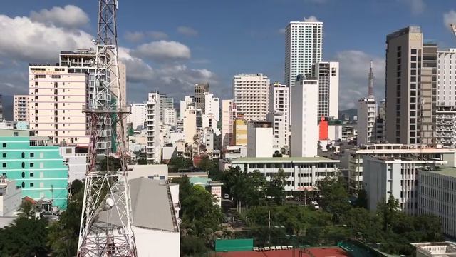 Вьетнам. Нячанг. 22 декабря 2016 года. Вид с балкона номера в отеле. смотреть онлайн