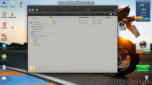 Как поставить спрей в TF2?