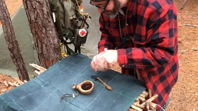 “Bushcraft” Breakfast | Campfire Cooking | Vintage Military “Half Shelter” Pup Tent | Homemade Gear смотреть онлайн