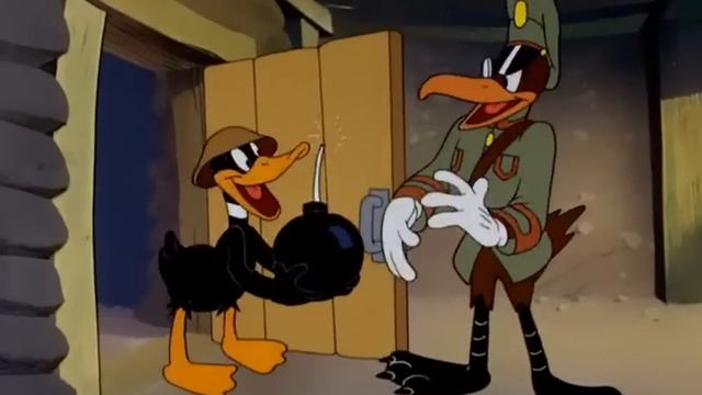 Daffy The Commando (1943)