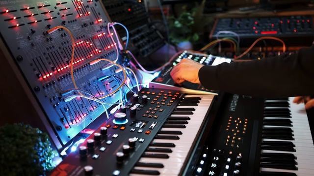Bill Astro  Echo - Hydrasynth