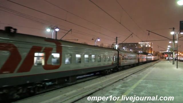 Электровоз ЧС7-036 с поездом №602 Москва-Рыбинск смотреть онлайн