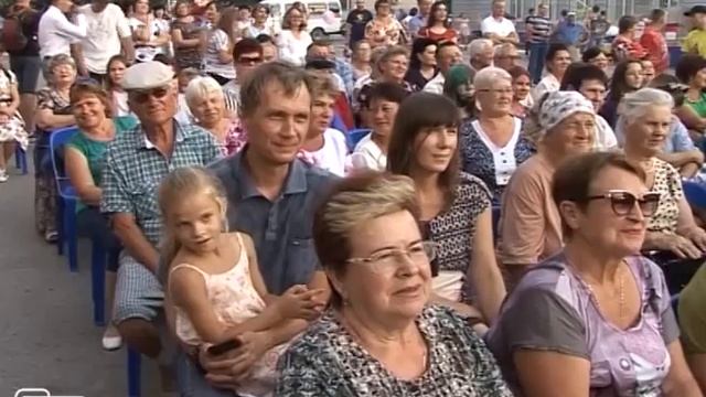 Станица Петровская отпраздновала свой 202 день рождения смотреть онлайн