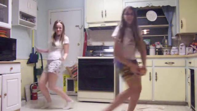 easy mac dance смотреть онлайн