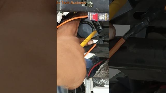 Remote lock system changing and installing in electric vehicle praise model смотреть онлайн