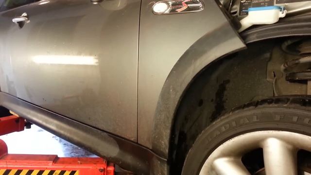 Mini Cooper S Oil Change Fail Stripped Thread Repair смотреть онлайн
