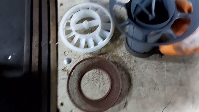 Моноциклон трактора ЮМЗ, МТЗ. Експортний варіант. Метал чи пластик, що краще?