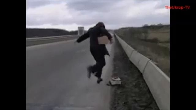 Не пинай коробки! смотреть онлайн