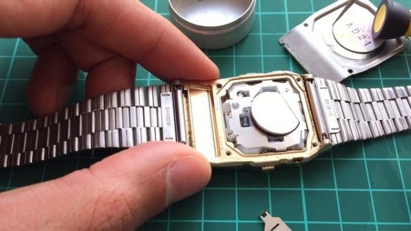 Casio Digital Calculator Databank Watch Battery Replacement DBC-610 DBC-611