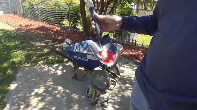 Adding floor jacks to correct Sagging Floors смотреть онлайн