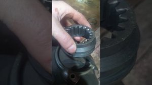 установка гидробака на тракторе Т-25. Ремонт вилки вома на Т-25