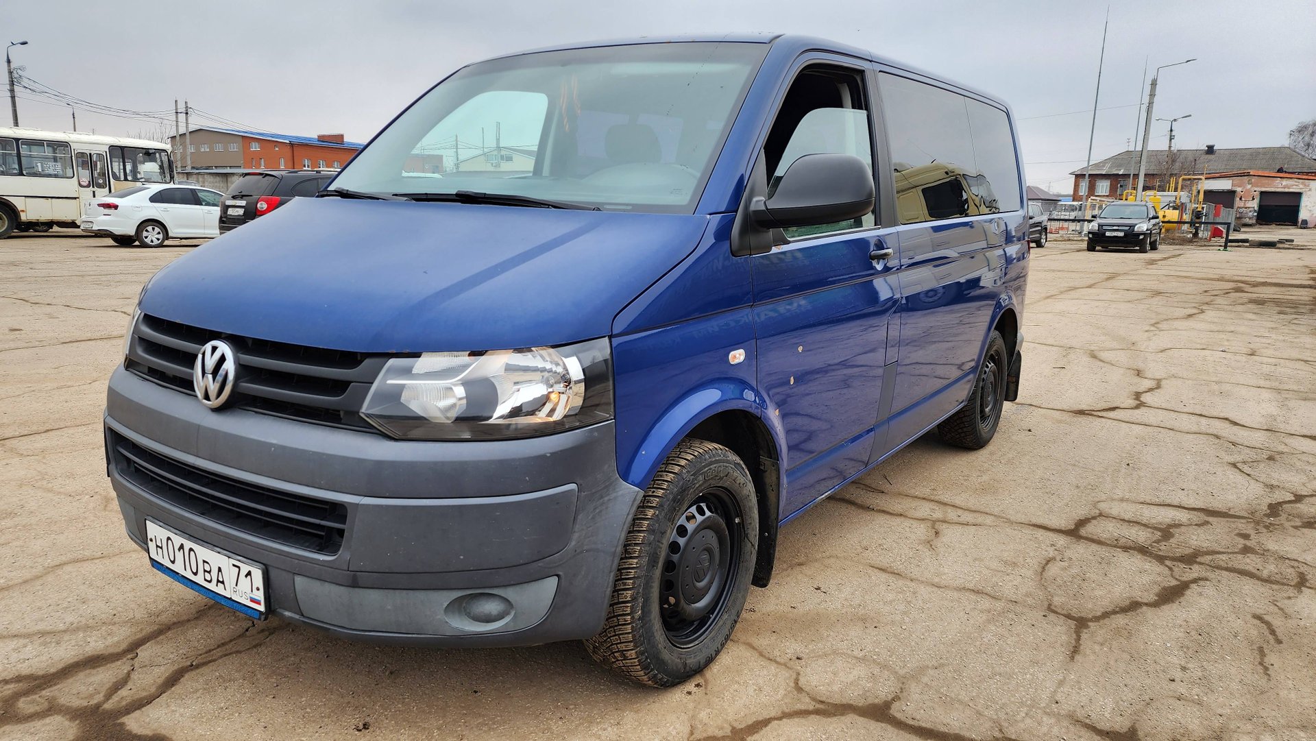 Volkswagen TRANSPORTER T5 2010 смотреть онлайн