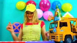 Школа Машинок: День рождения Бульдозера! Развивающие видео для детей про машинки