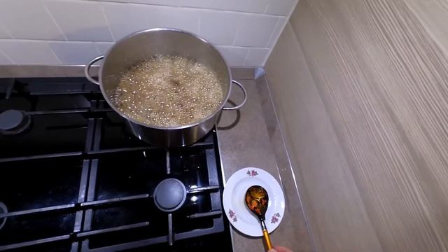 DIY-ДЕЛАЕМ ИЗ КАРАМЕЛИ АЛМАЗНЫЙ БЛОК ИЗ МАЙНКРАФТА смотреть онлайн