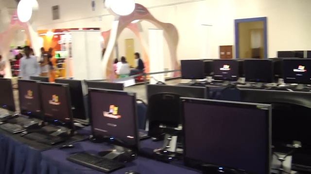MichaelSoft DDS Diskless Solution Boot Up 32 PCs within 1 min - Mid Valley Game Tournament смотреть онлайн